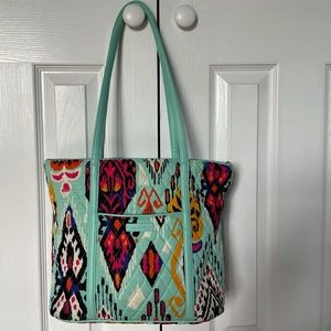 Vera Bradley Tote